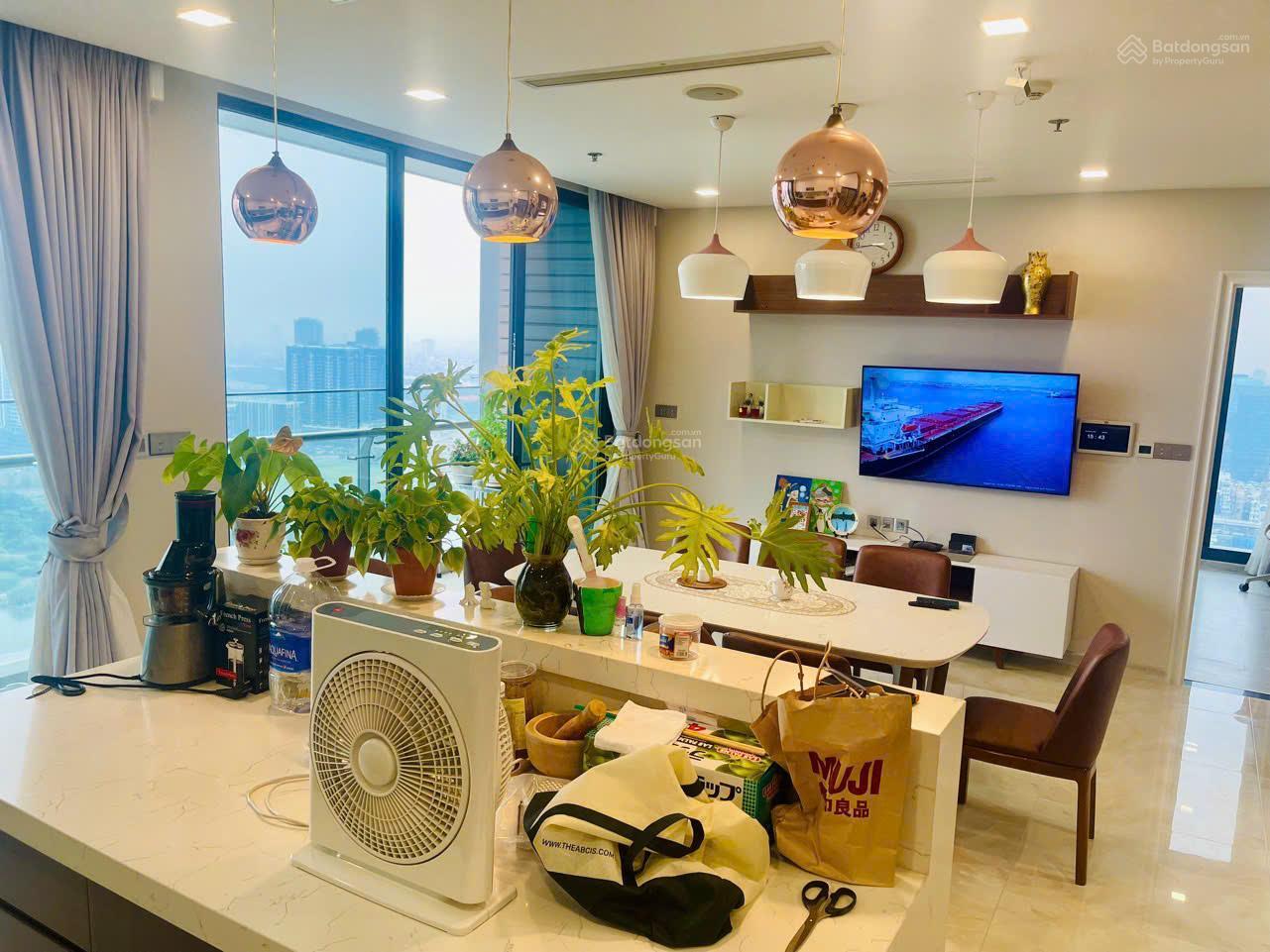 Vinhome Golden River - 3 Bedrooms