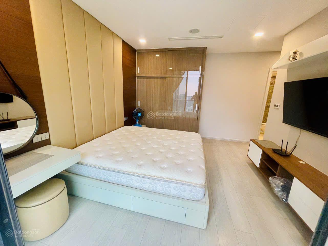 Vinhome Golden River - 3 Bedrooms