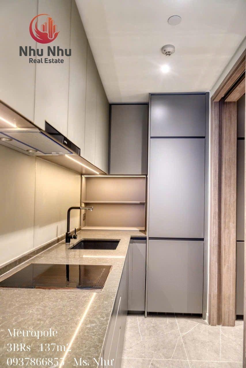 Metrople 3 Bedrooms