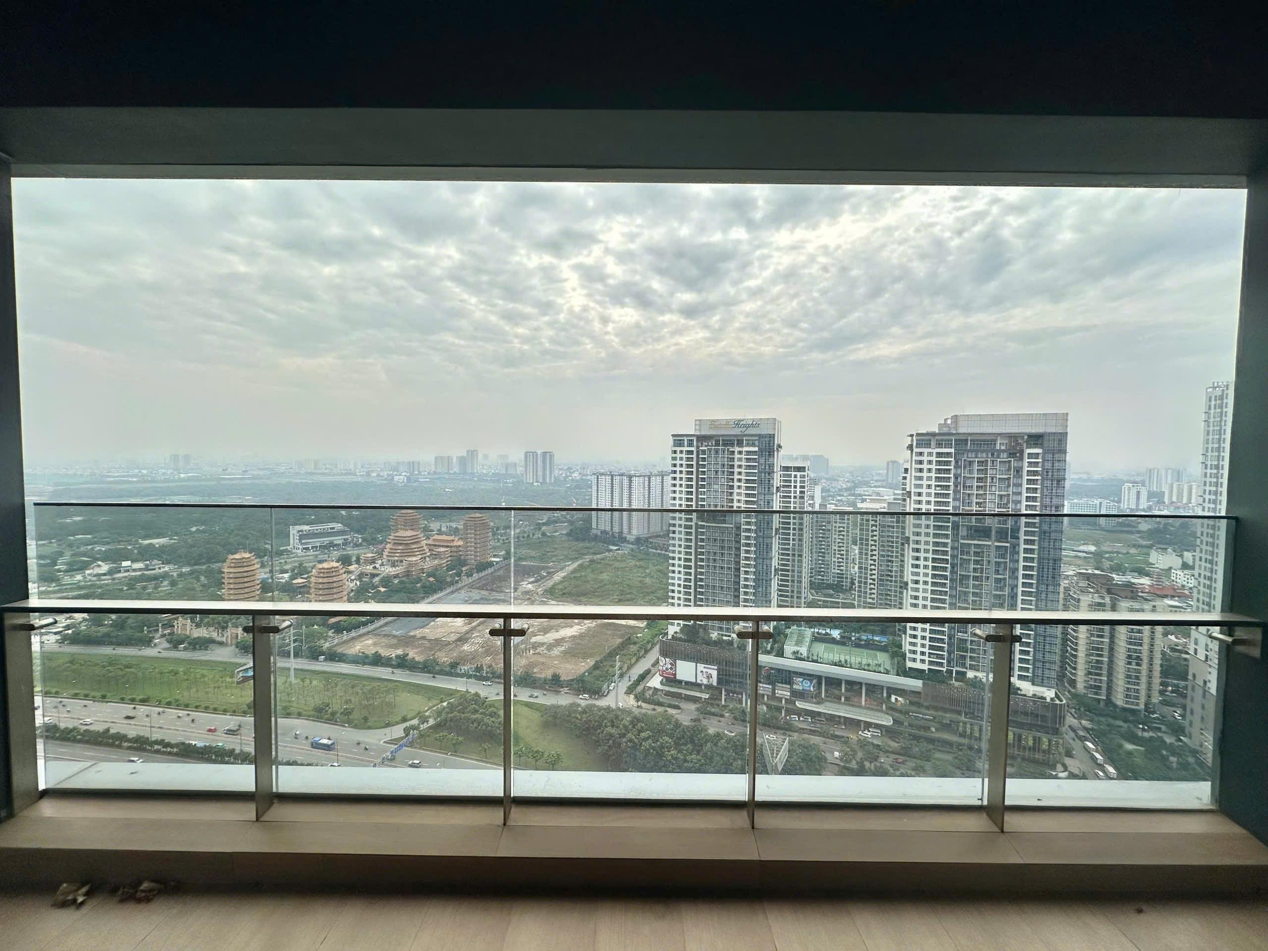 Lumiere Riverside 3 Bedrooms