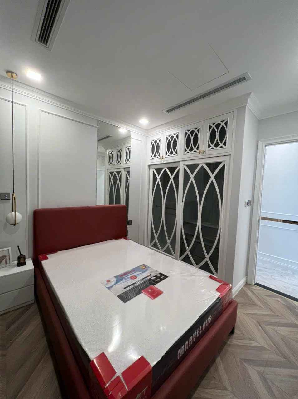 Vinhome Golden River 2 Bedrooms
