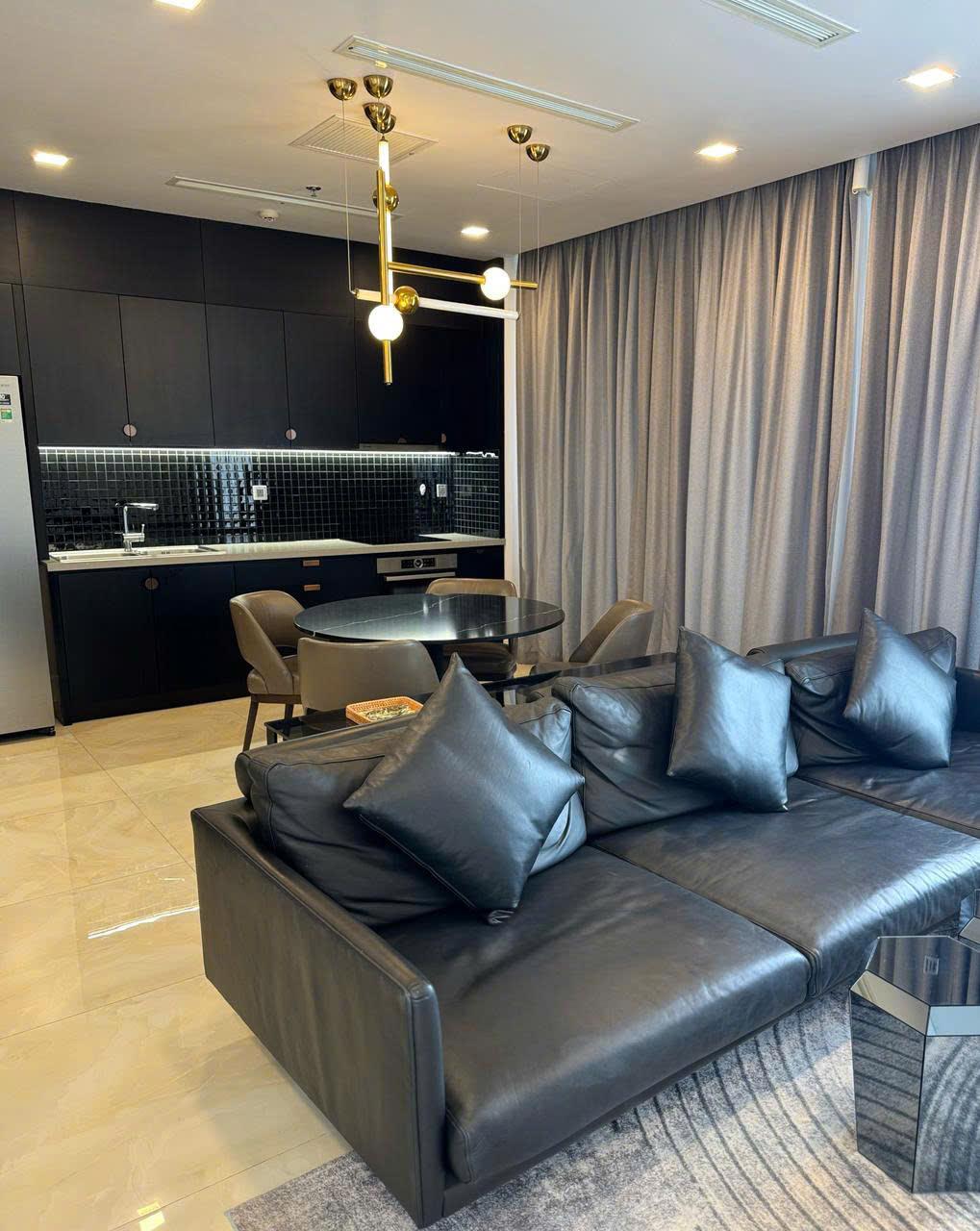 Vinhome Golden River 3 Bedrooms