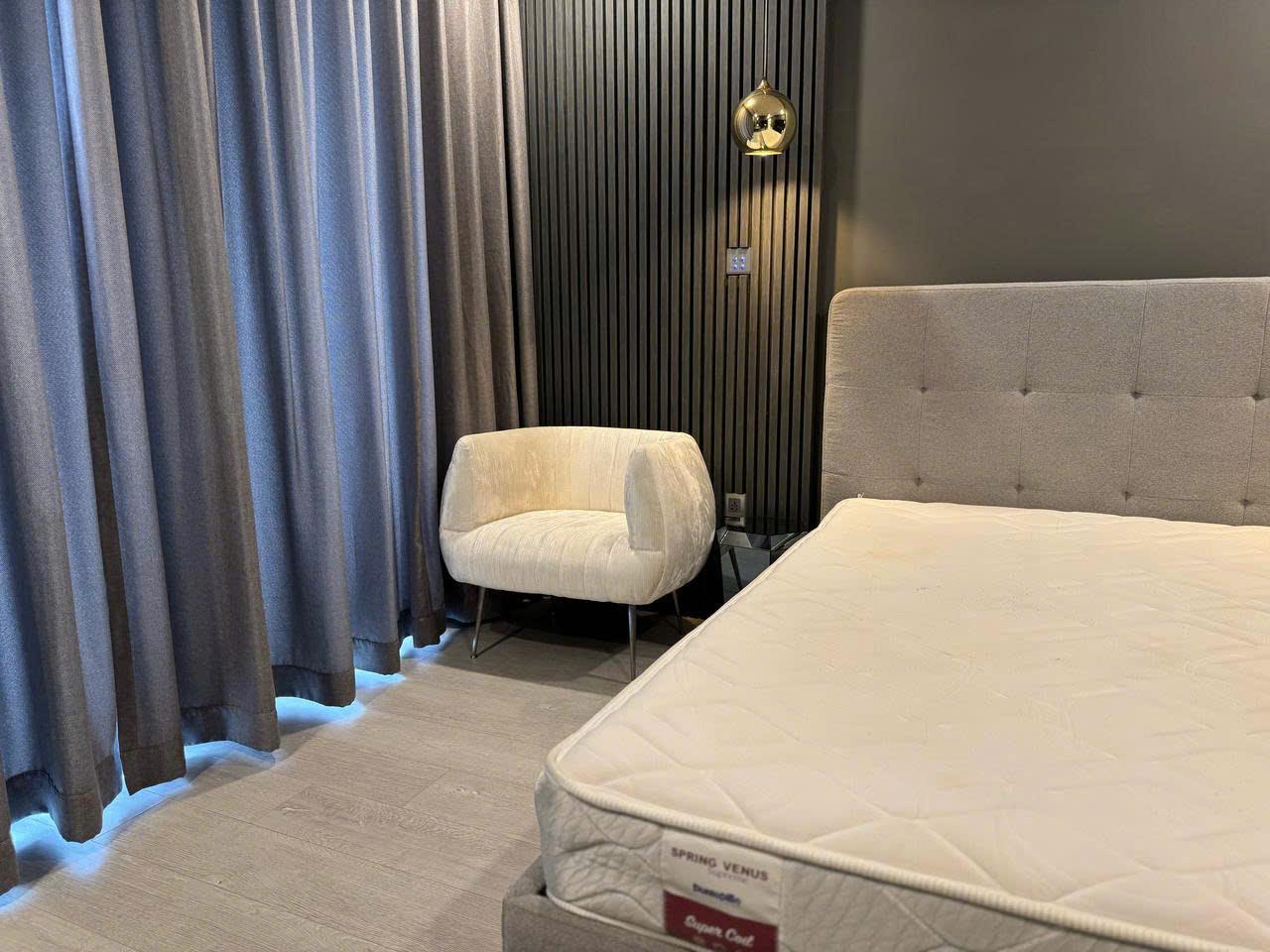 Vinhome Golden River 3 Bedrooms
