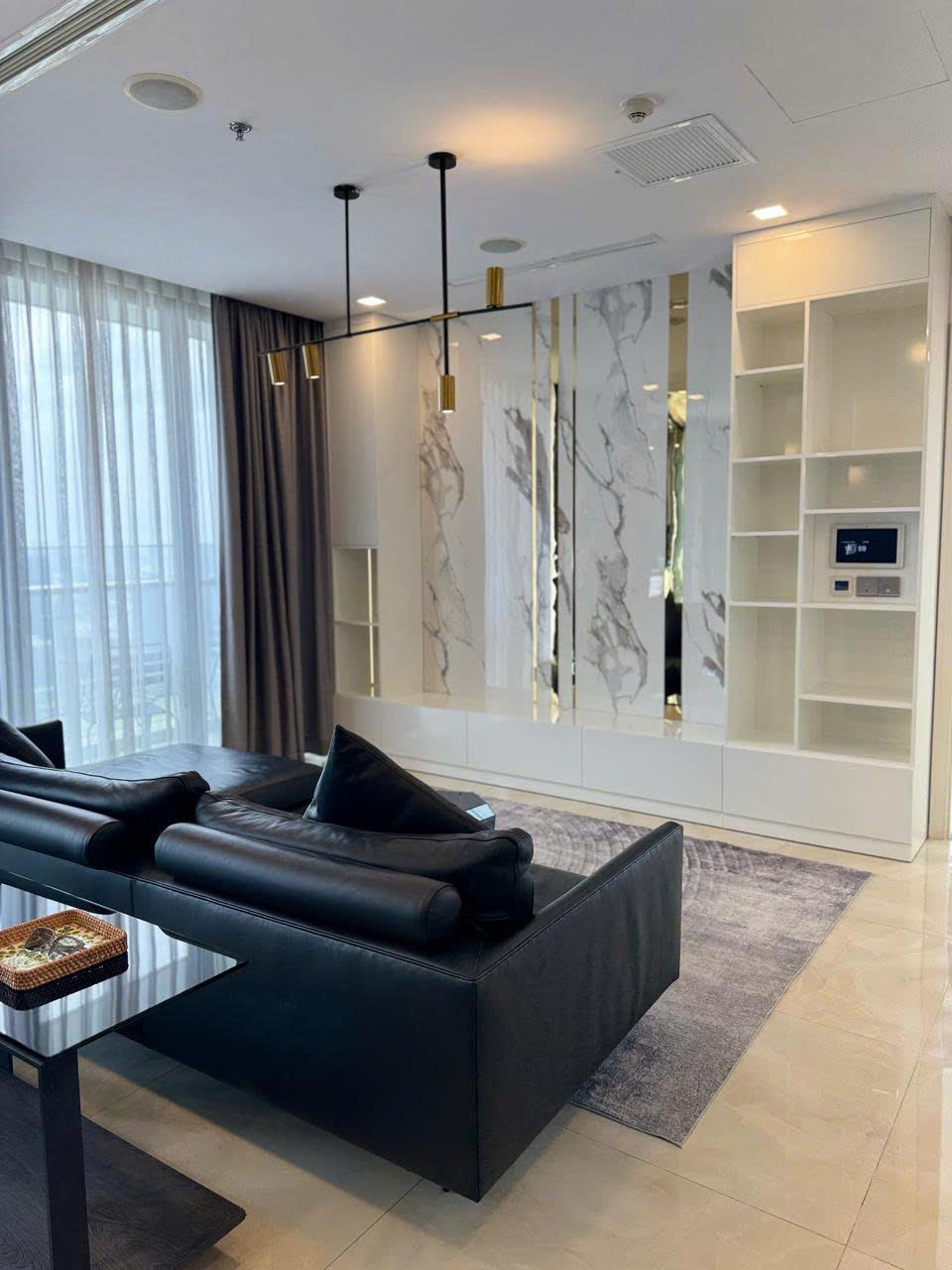 Vinhome Golden River 3 Bedrooms