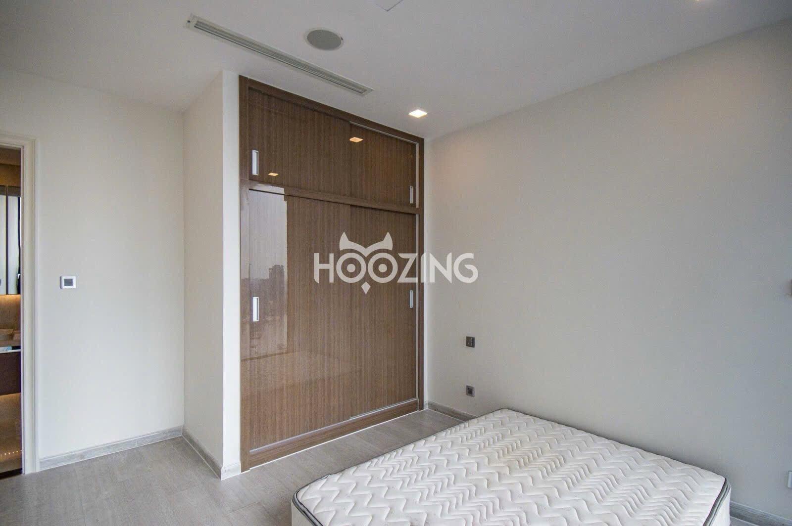 Vinhome Golden River - 2 Bedrooms
