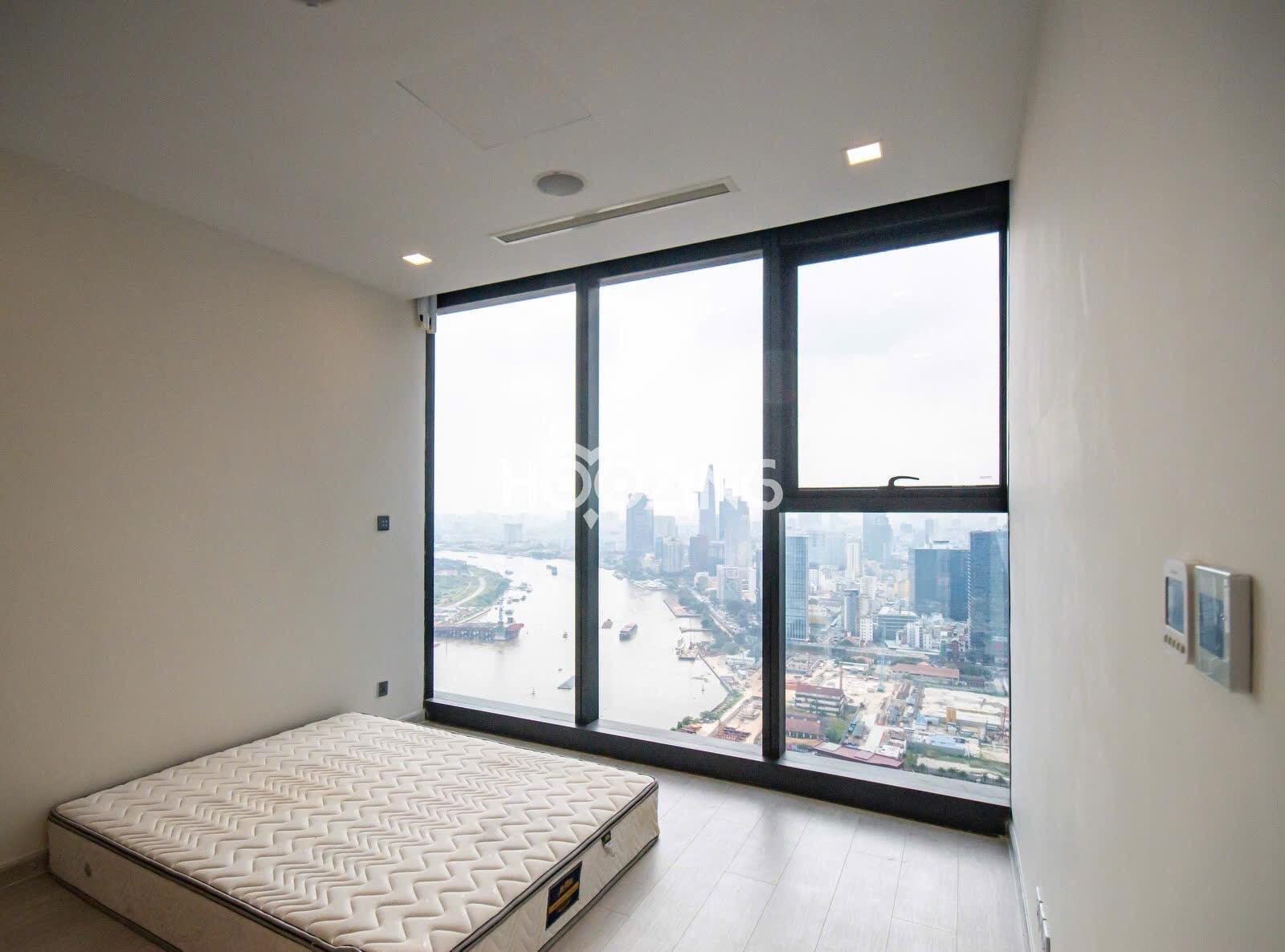 Vinhome Golden River - 2 Bedrooms