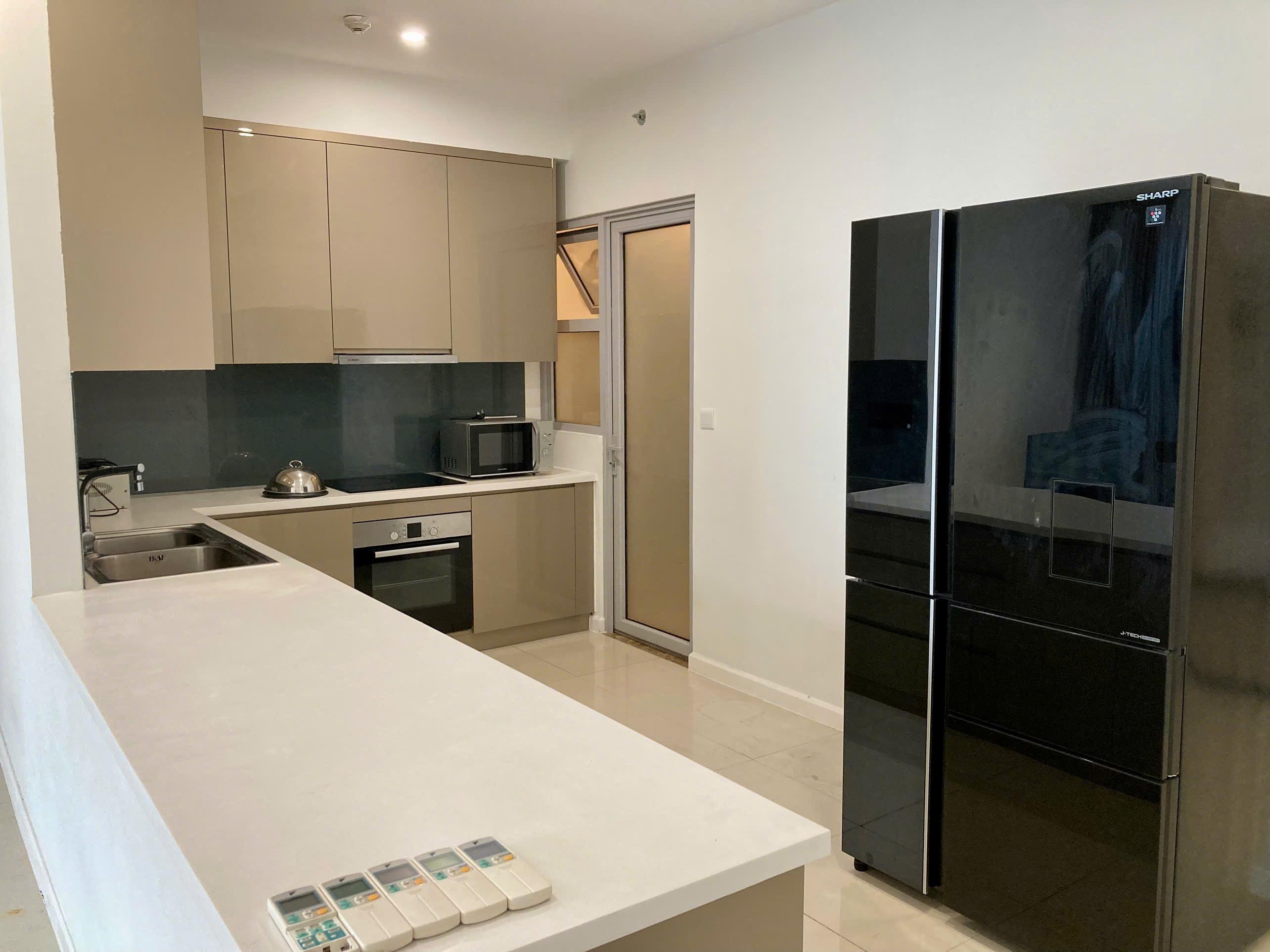 The Estella - 3 Bedrooms