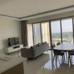 The Estella - 3 Bedrooms