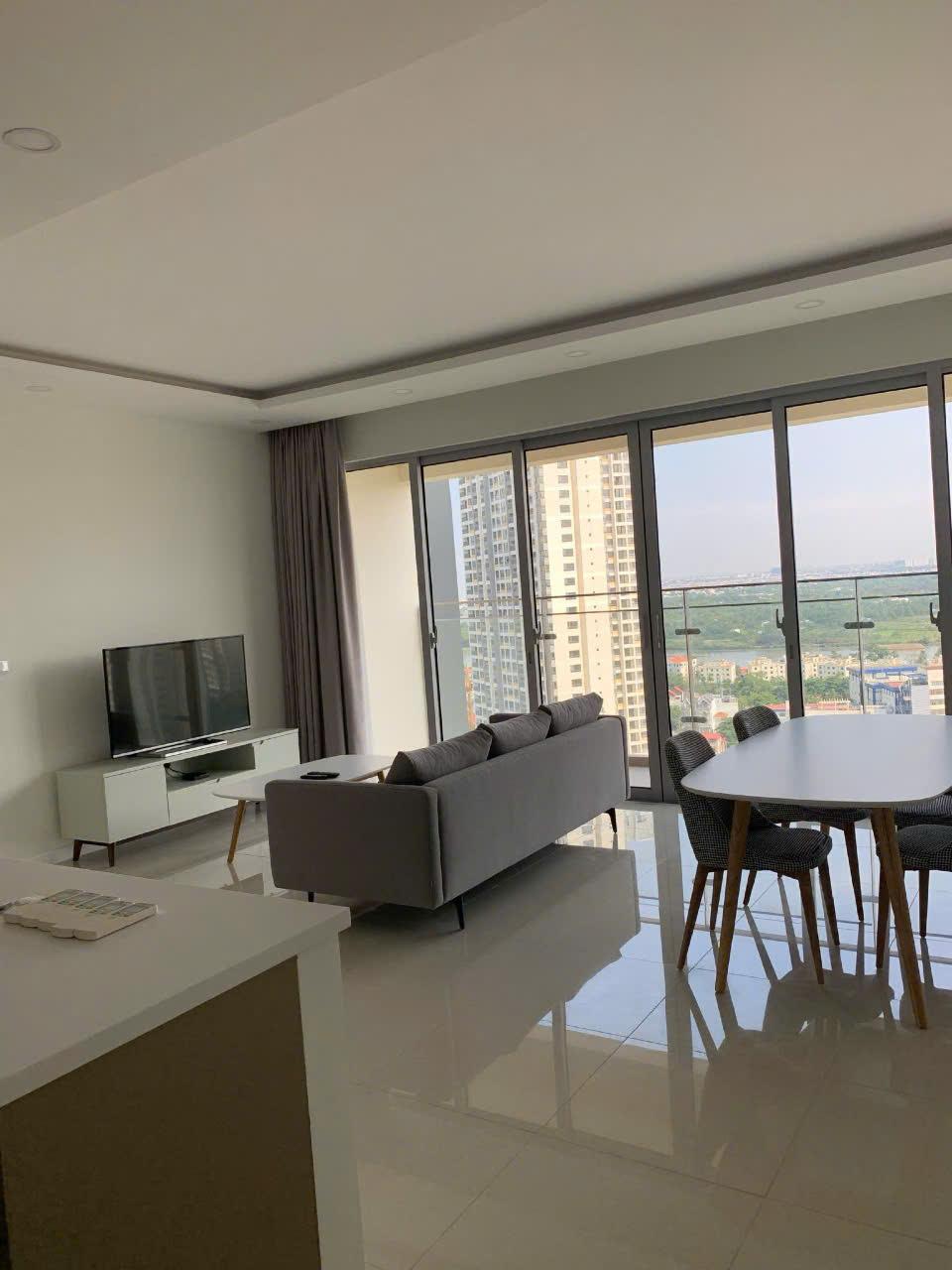 The Estella - 3 Bedrooms