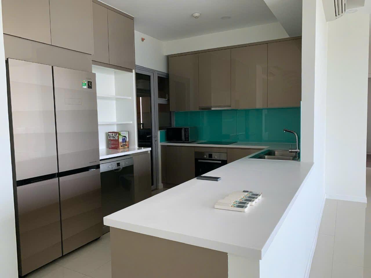 The Estella - 3 Bedrooms