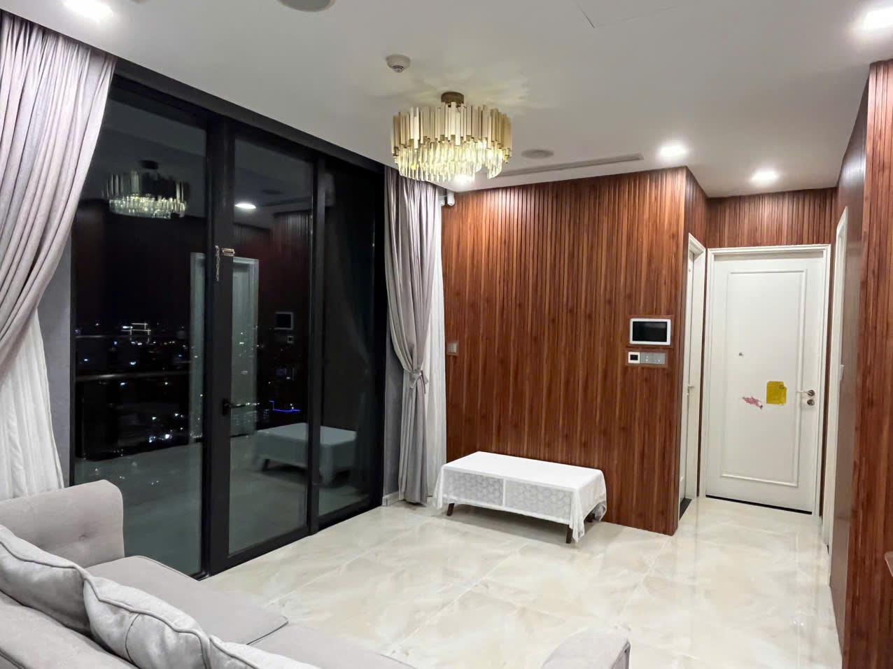 Vinhome Golden River - 2 Bedrooms