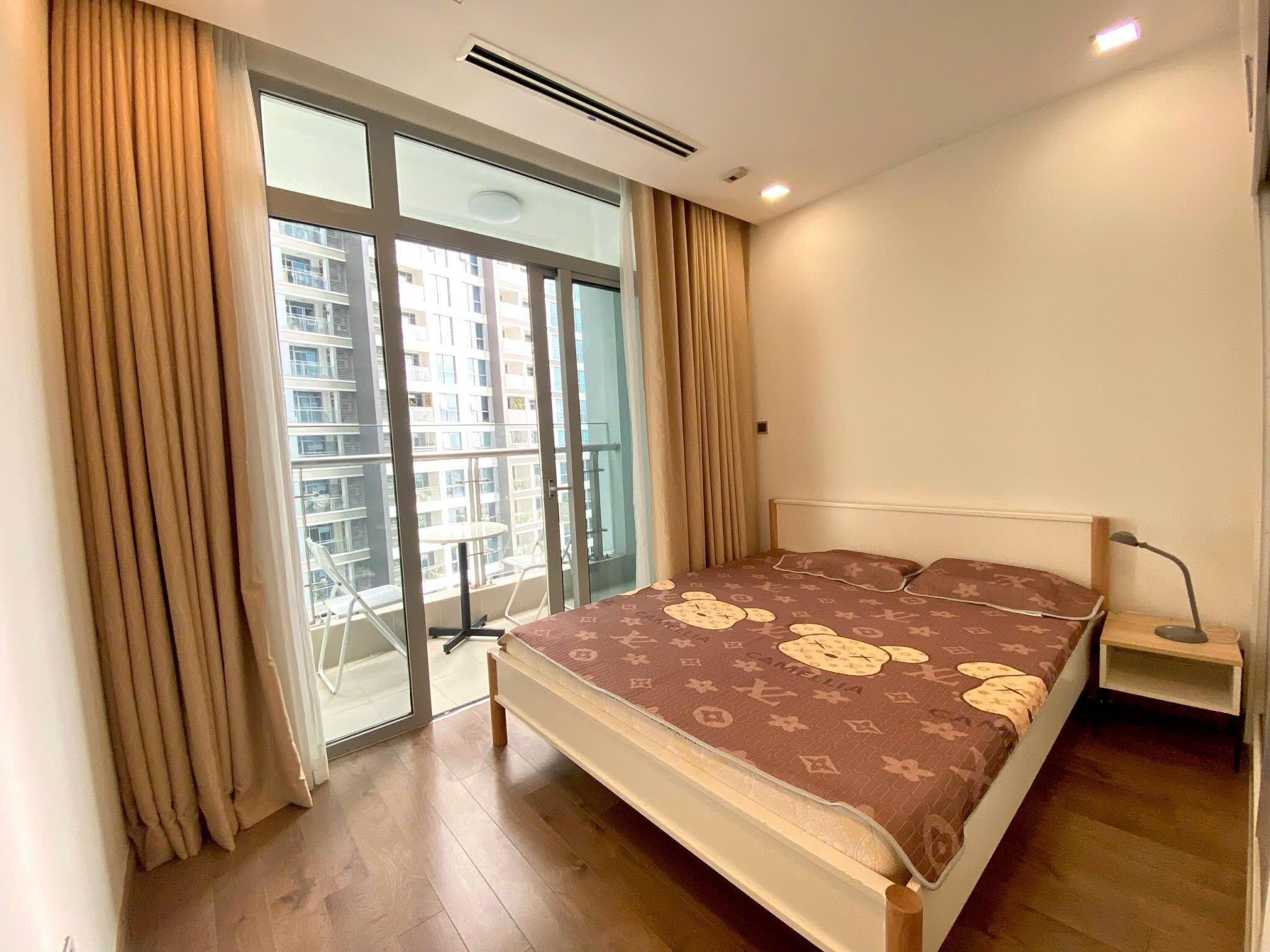 Vinhomes Central Park - 2 Bedrooms