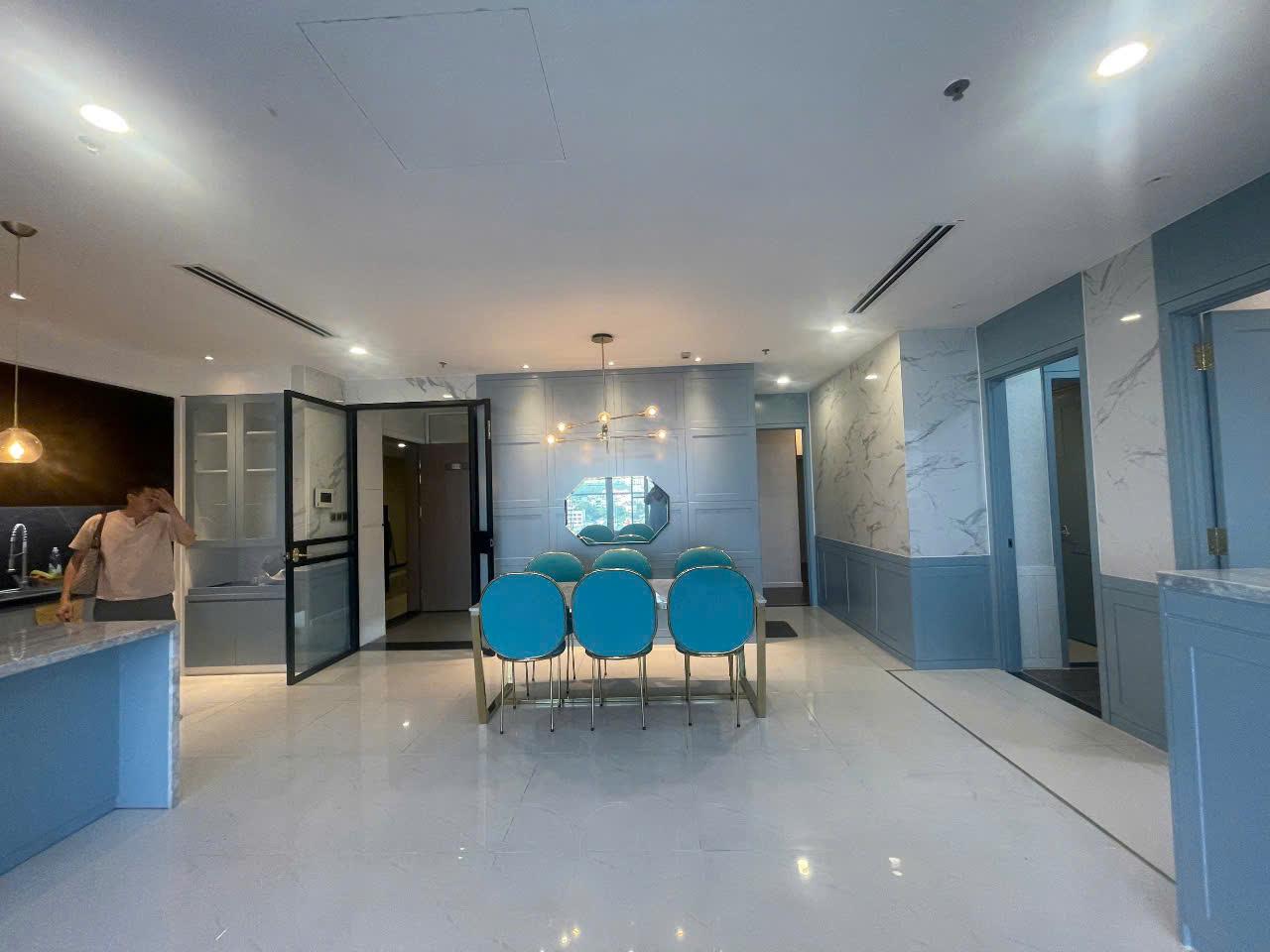 Vinhomes Central Park - 4 Bedrooms
