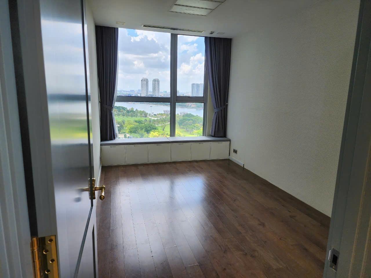 Vinhomes Central Park - 4 Bedrooms