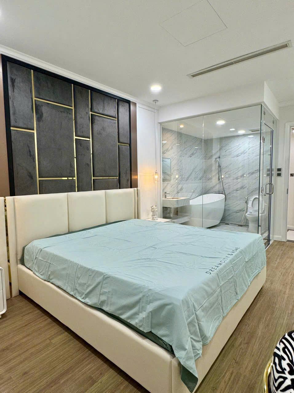 Vinhomes Central Park - 3 Bedrooms