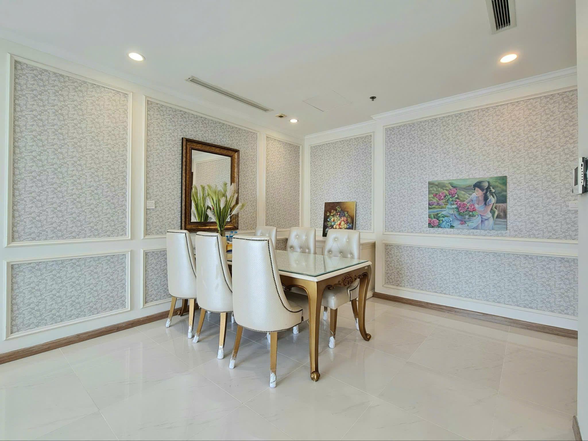 Vinhomes Central Park - 3 Bedrooms