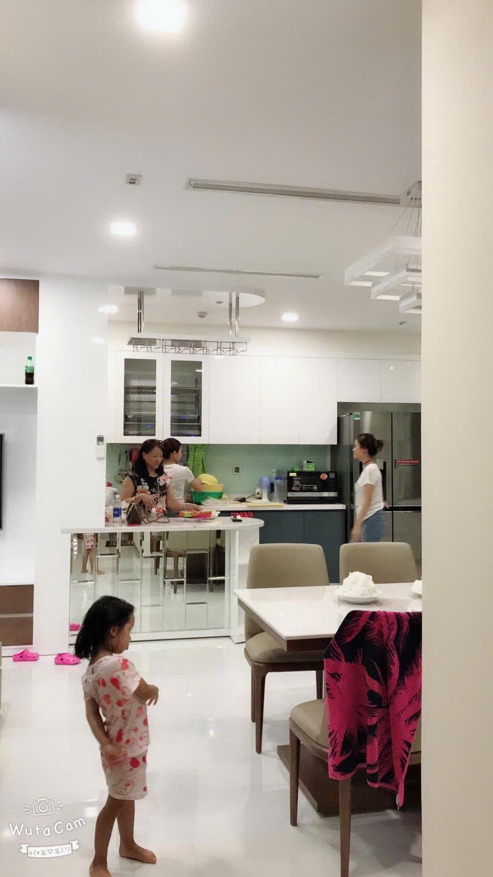 Vinhomes Central Park - 3 Bedrooms