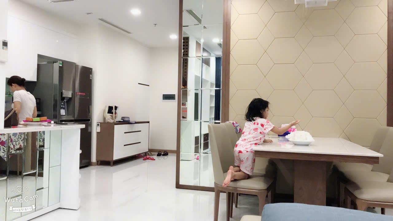 Vinhomes Central Park - 3 Bedrooms