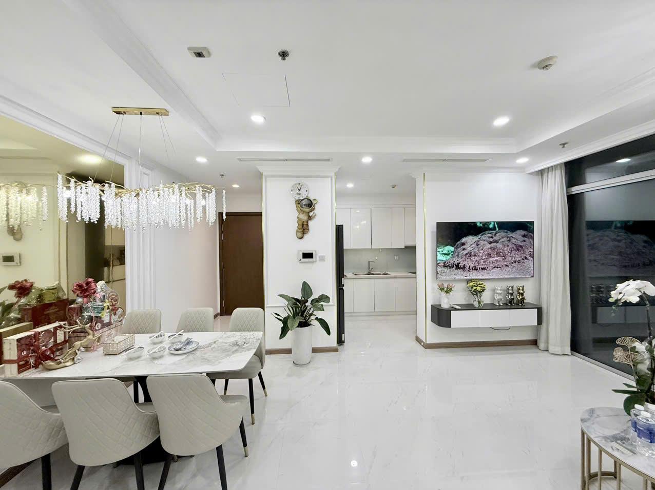 Vinhomes Central Park - 3 Bedrooms