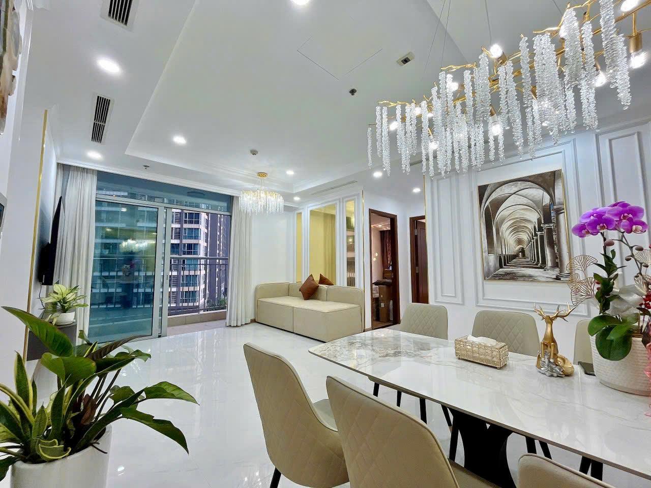 Vinhomes Central Park - 3 Bedrooms