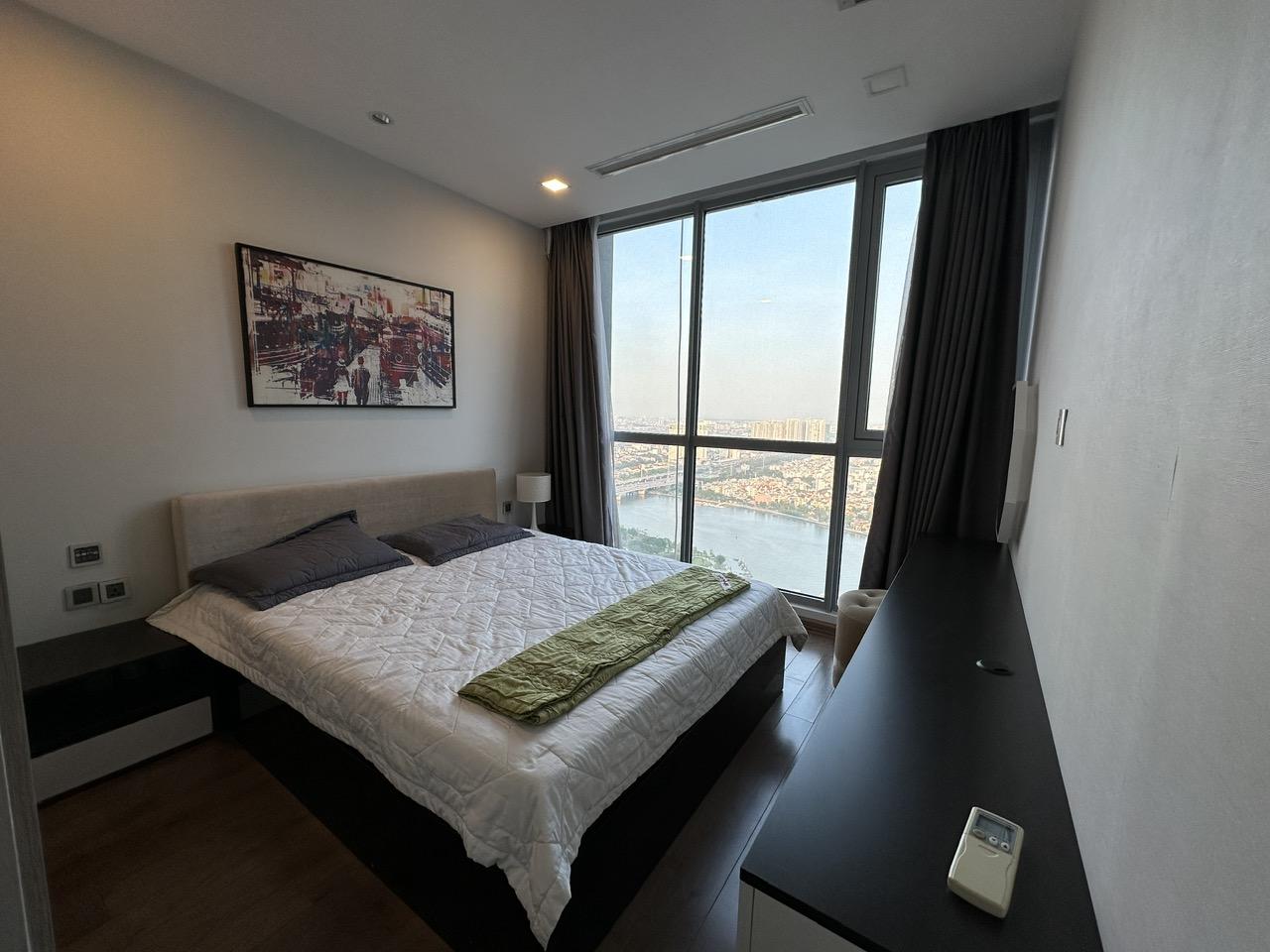 Vinhomes Central Park - 2 Bedrooms