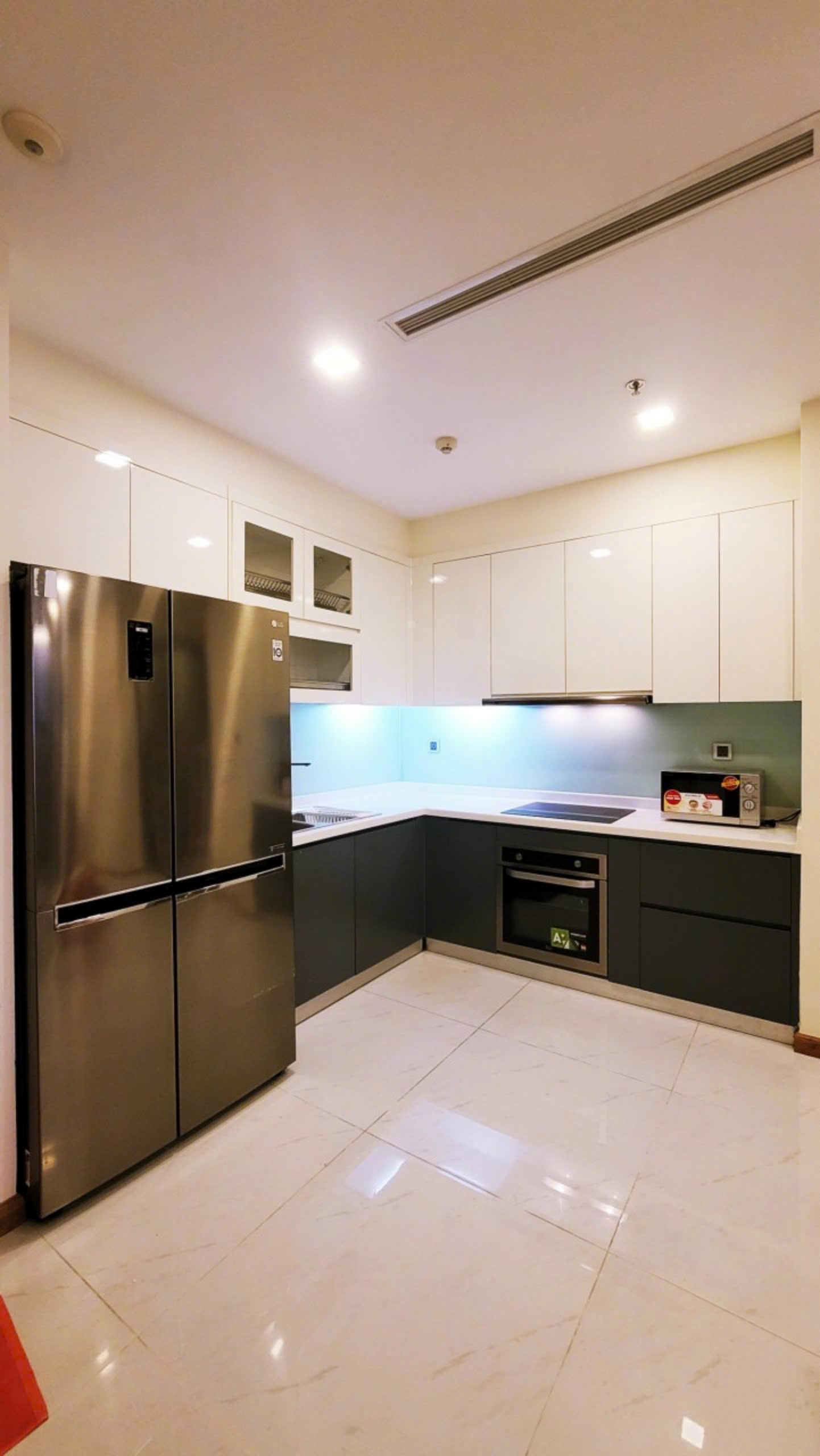 Vinhomes Central Park - 2 Bedrooms