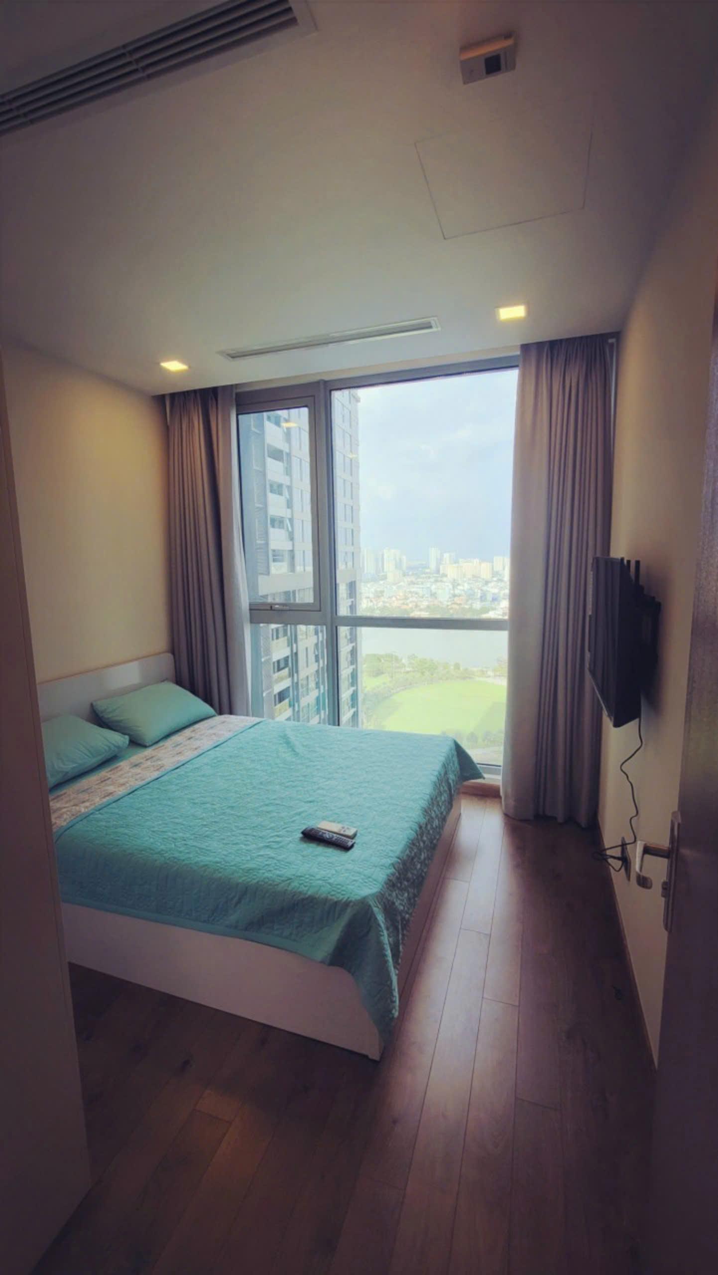 Vinhomes Central Park - 2 Bedrooms
