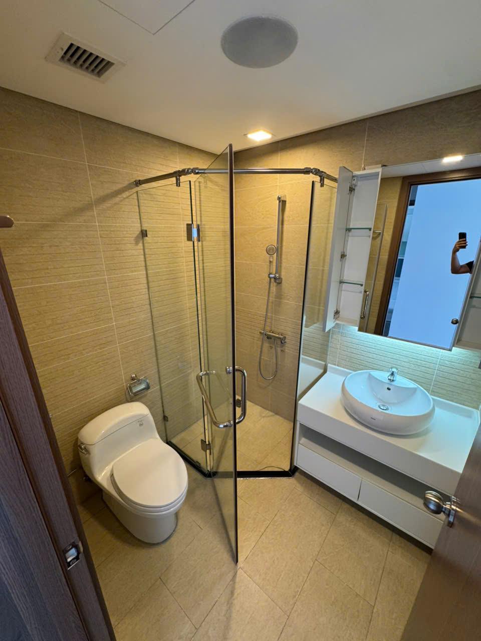 Vinhomes Central Park - 2 Bedrooms