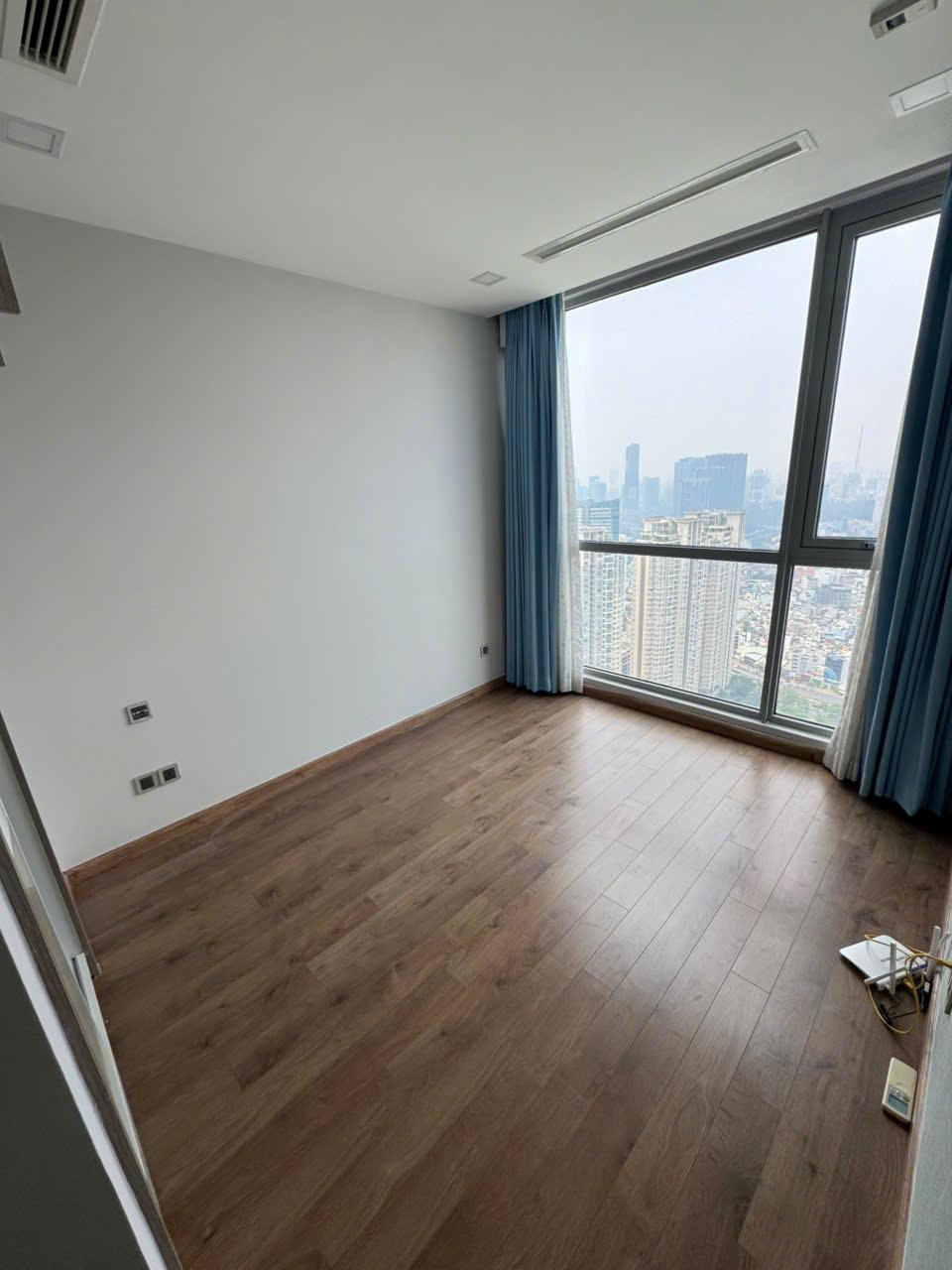 Vinhomes Central Park - 2 Bedrooms