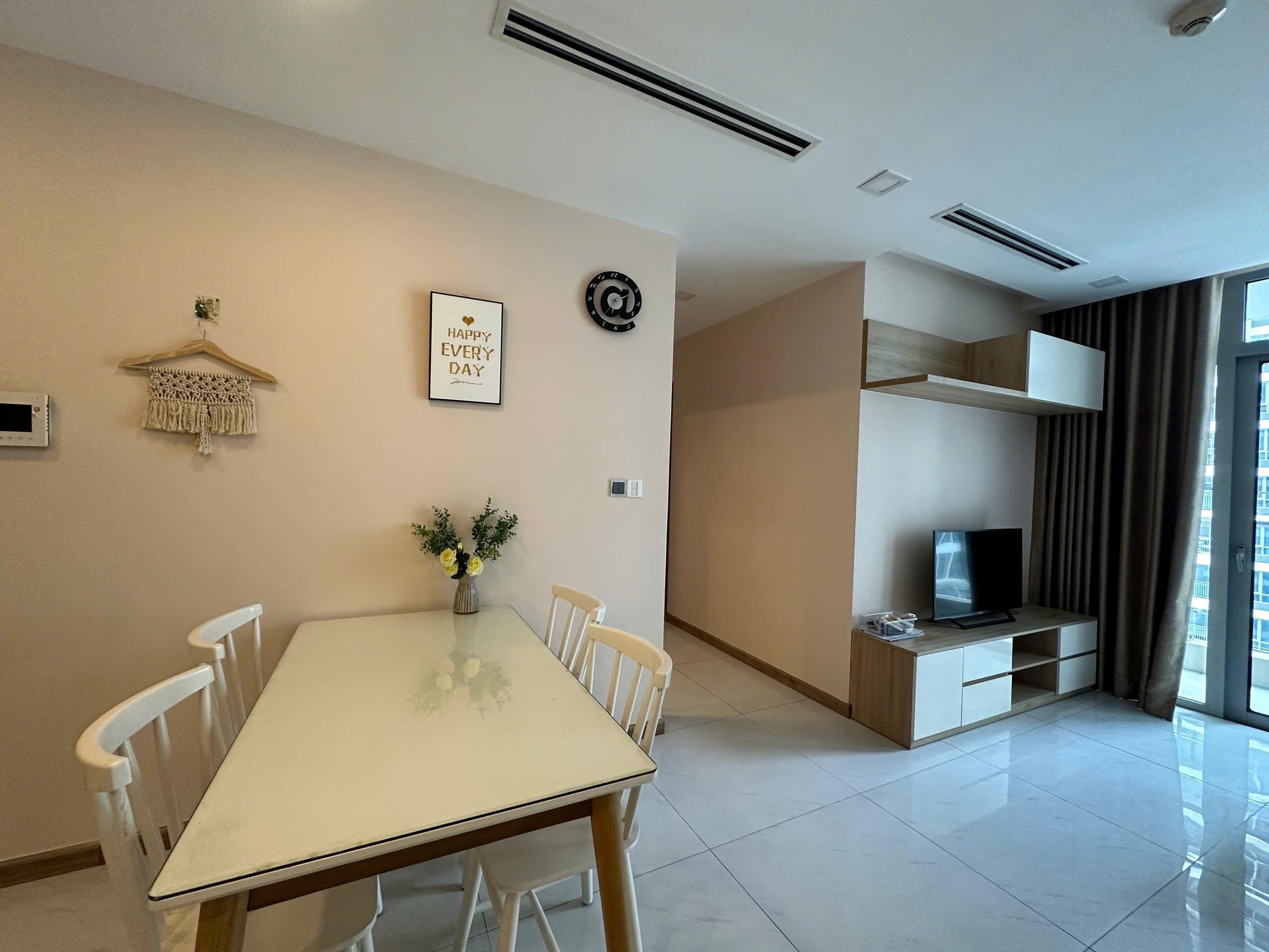 Vinhomes Central Park - 2 Bedrooms