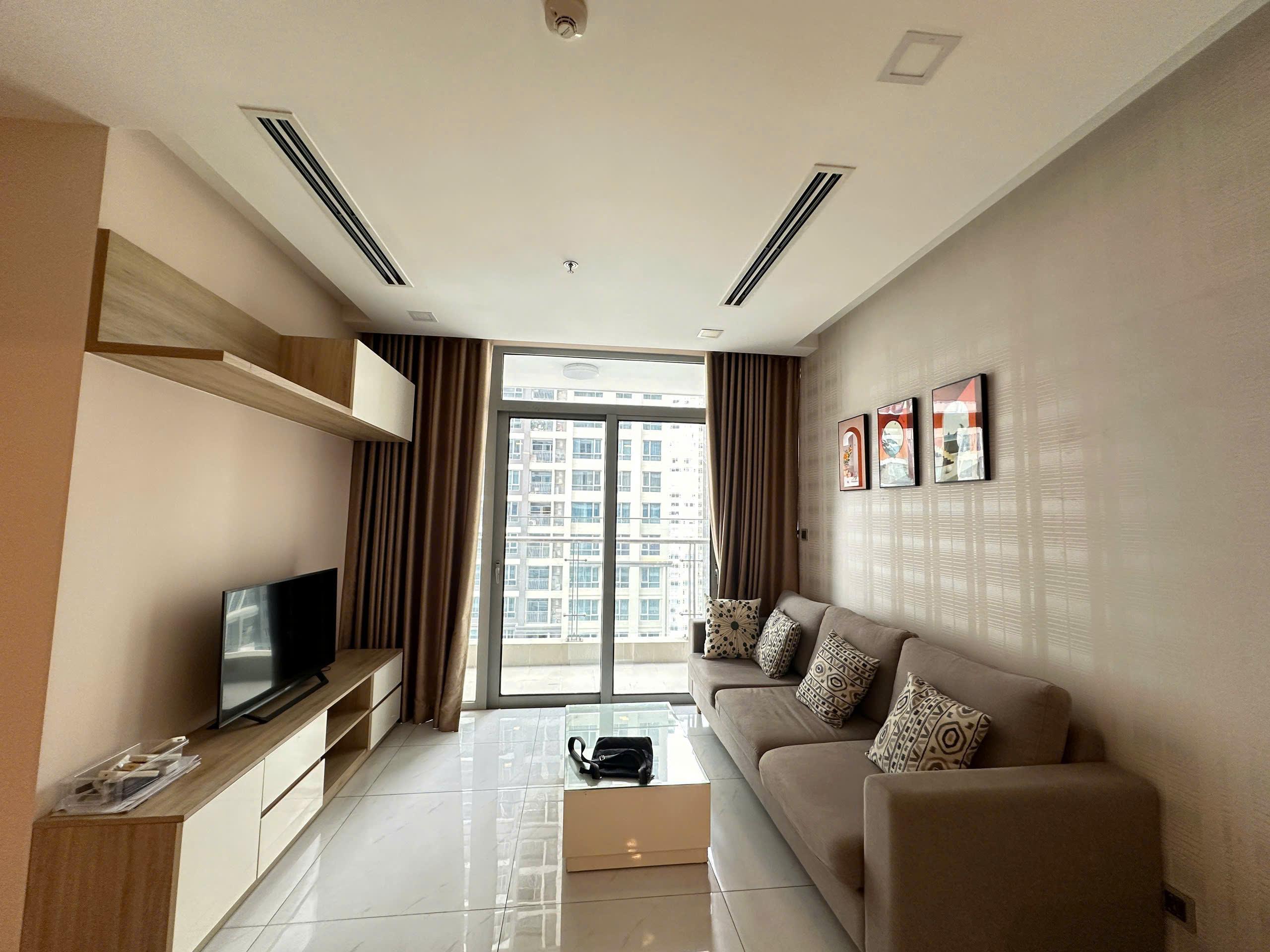 Vinhomes Central Park - 2 Bedrooms