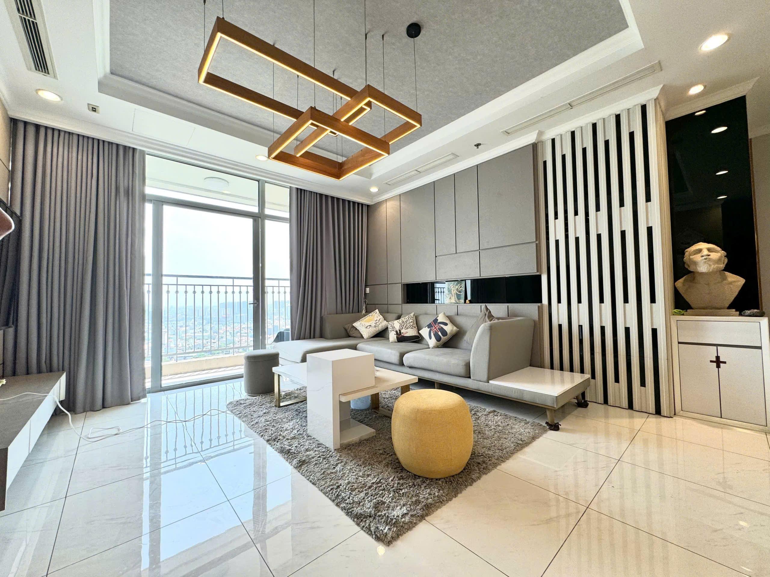 Vinhomes Central Park -4 Bedrooms