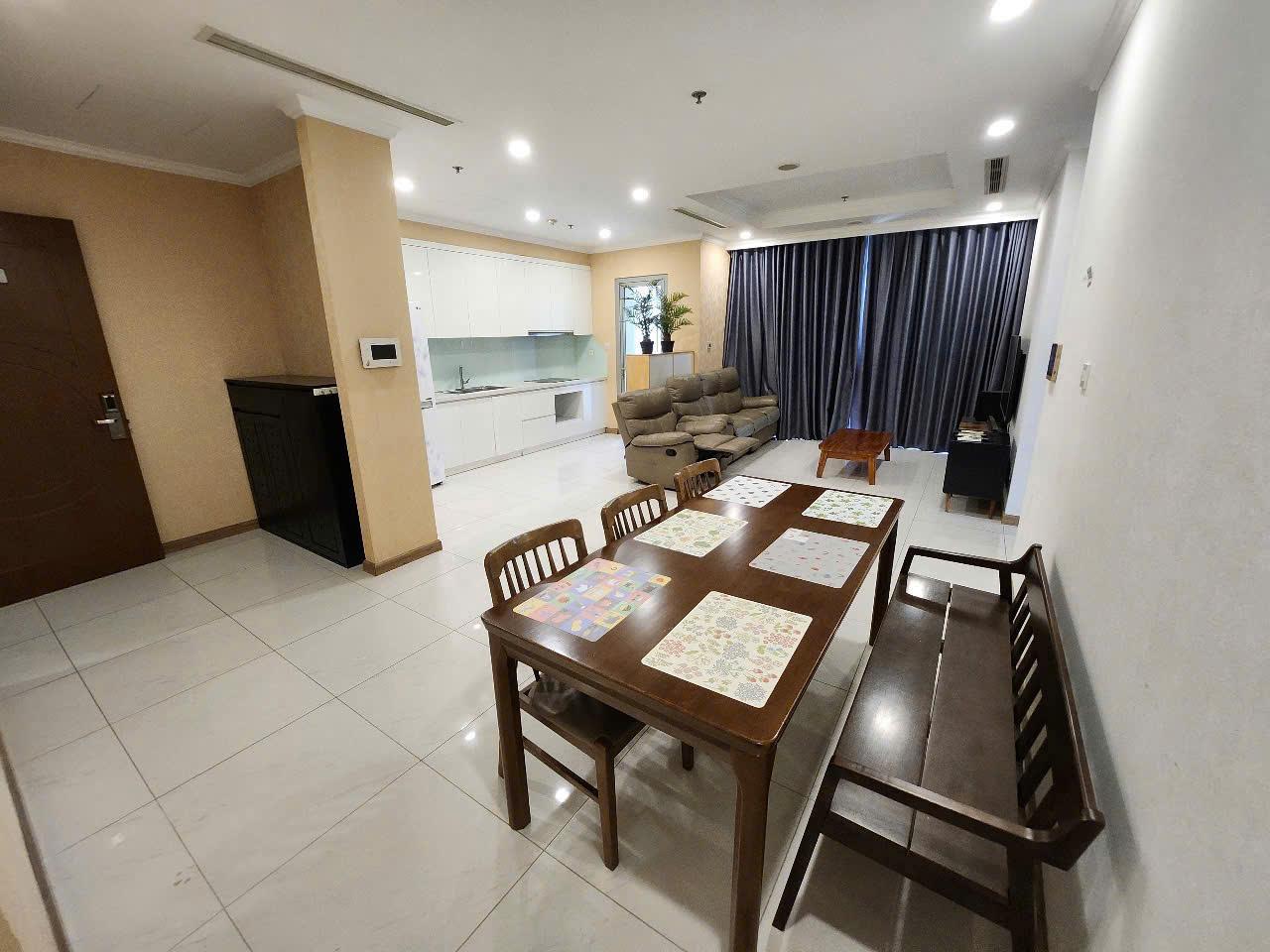 Vinhomes Central Park - 3 Bedrooms