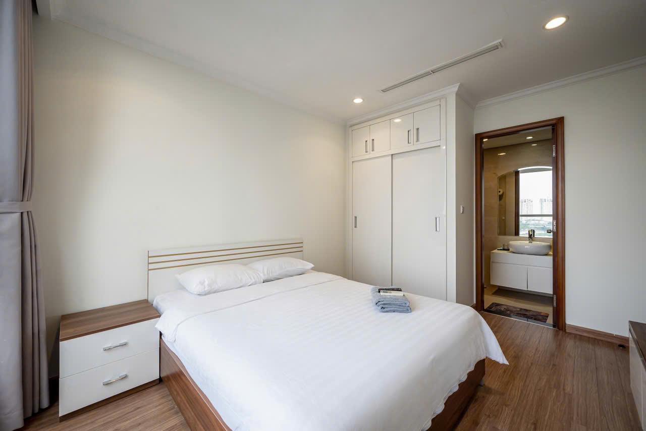 Vinhomes Central Park - 3 Bedrooms