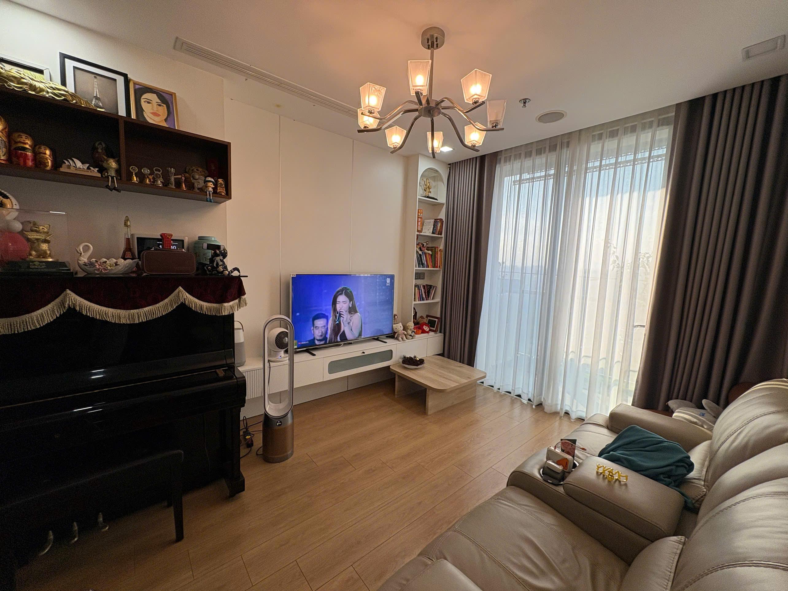 Vinhome Golden River - 3 Bedrooms