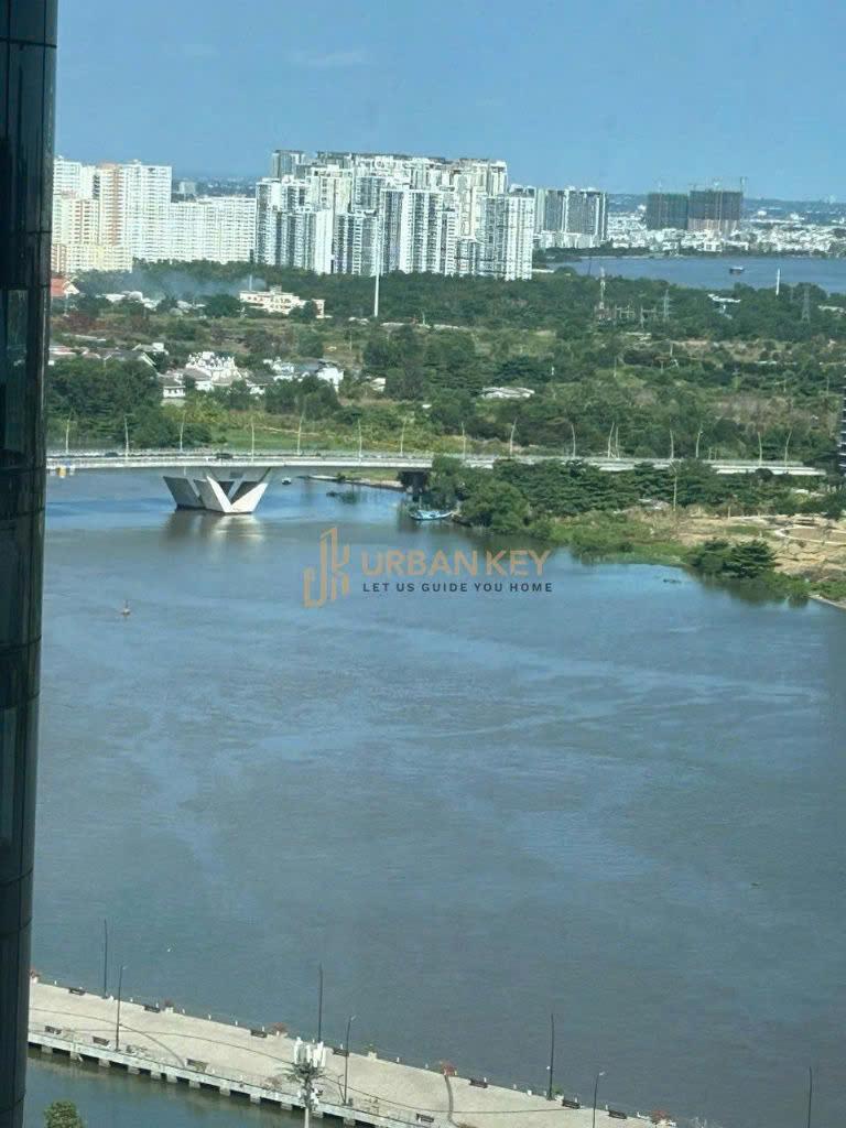 Vinhome Golden River - 2 Bedrooms