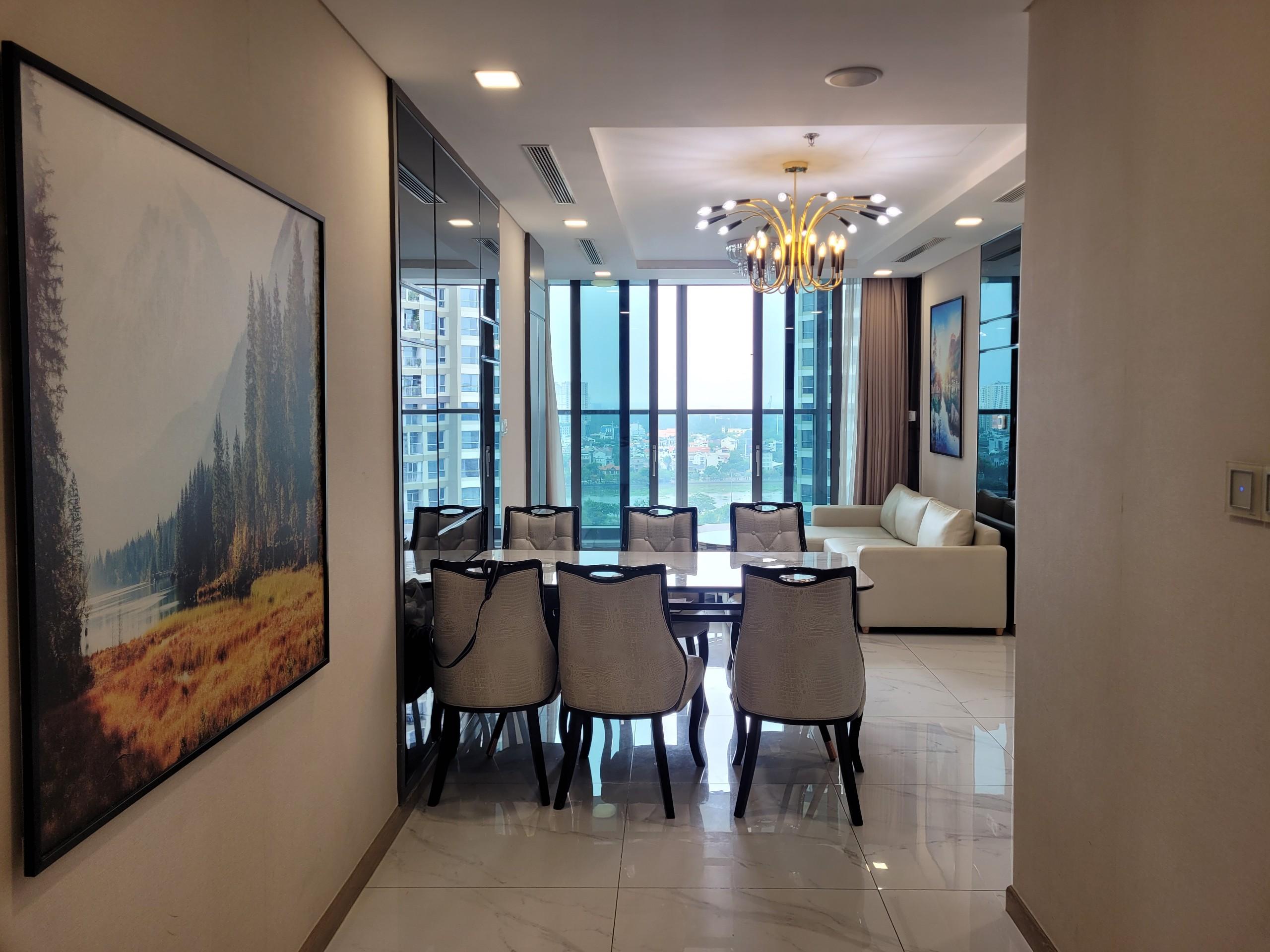 Vinhomes Central Park - 3 Bedrooms