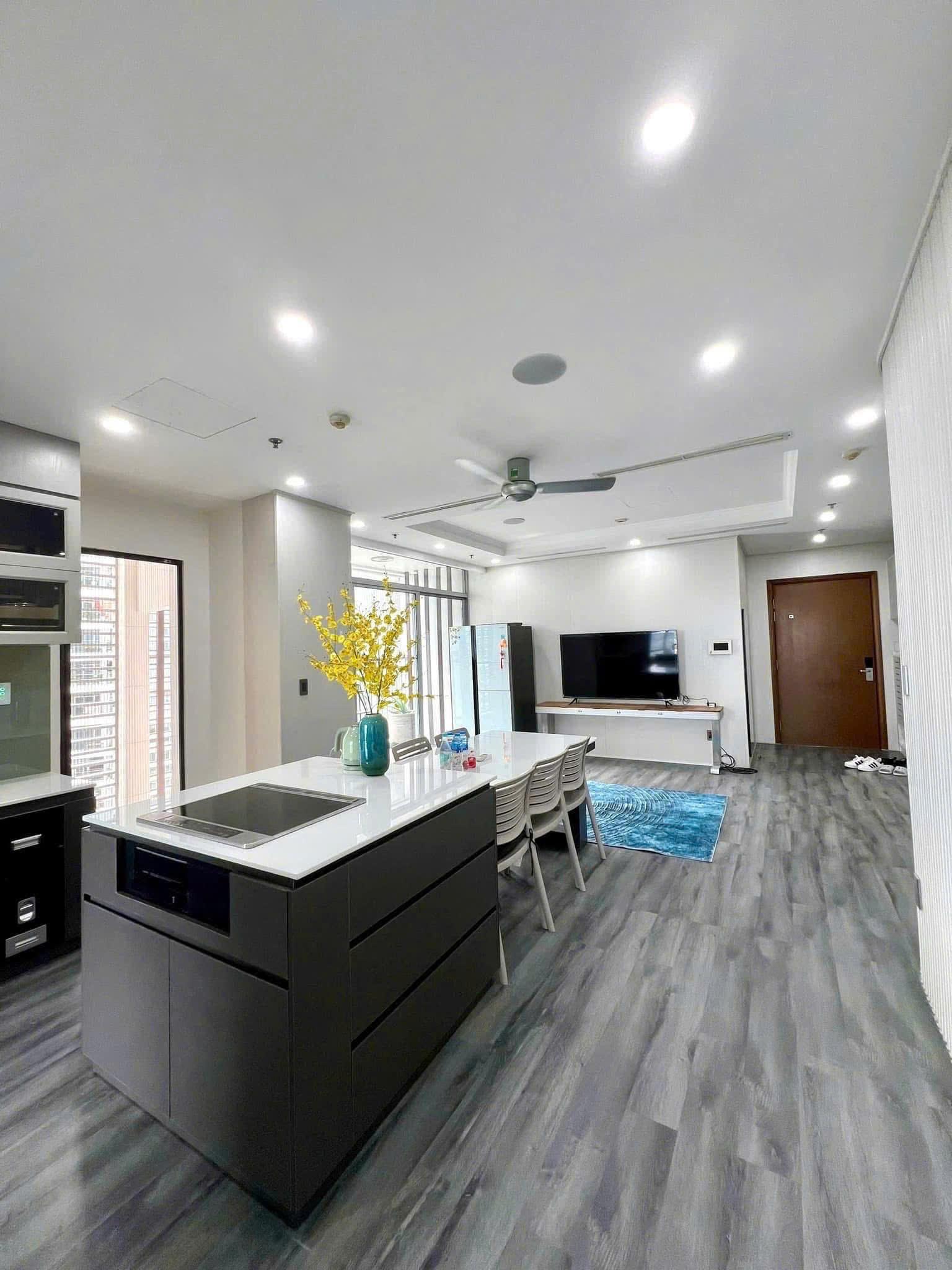 Vinhomes Central Park - 3 Bedrooms