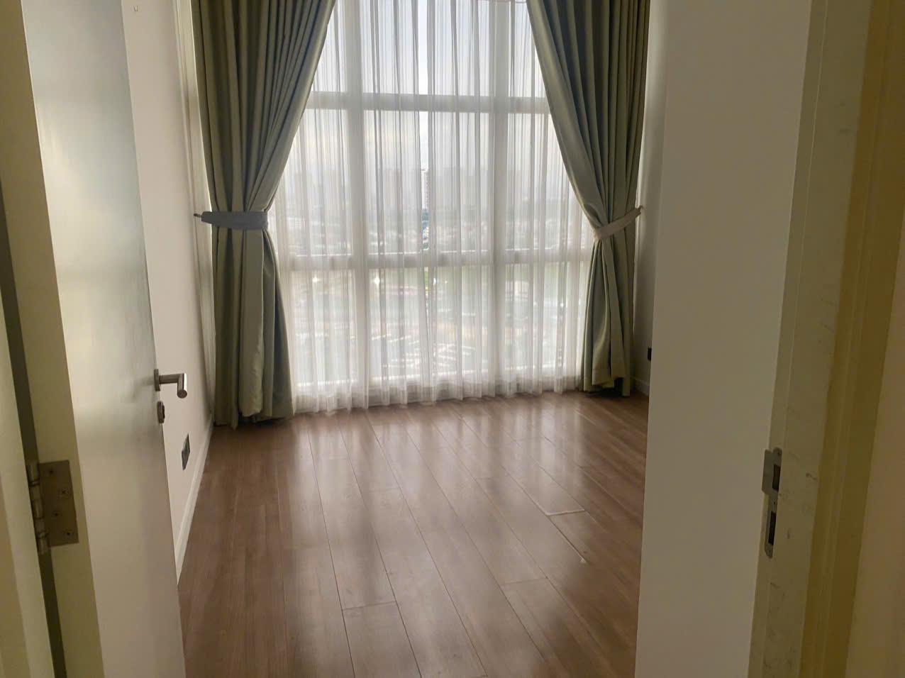 The Estella - 3 Bedrooms