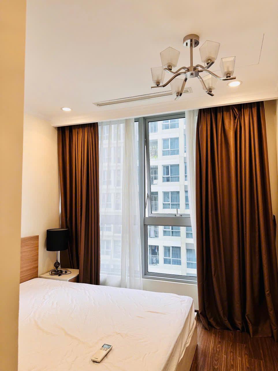 Vinhomes Central Park - 2 Bedrooms