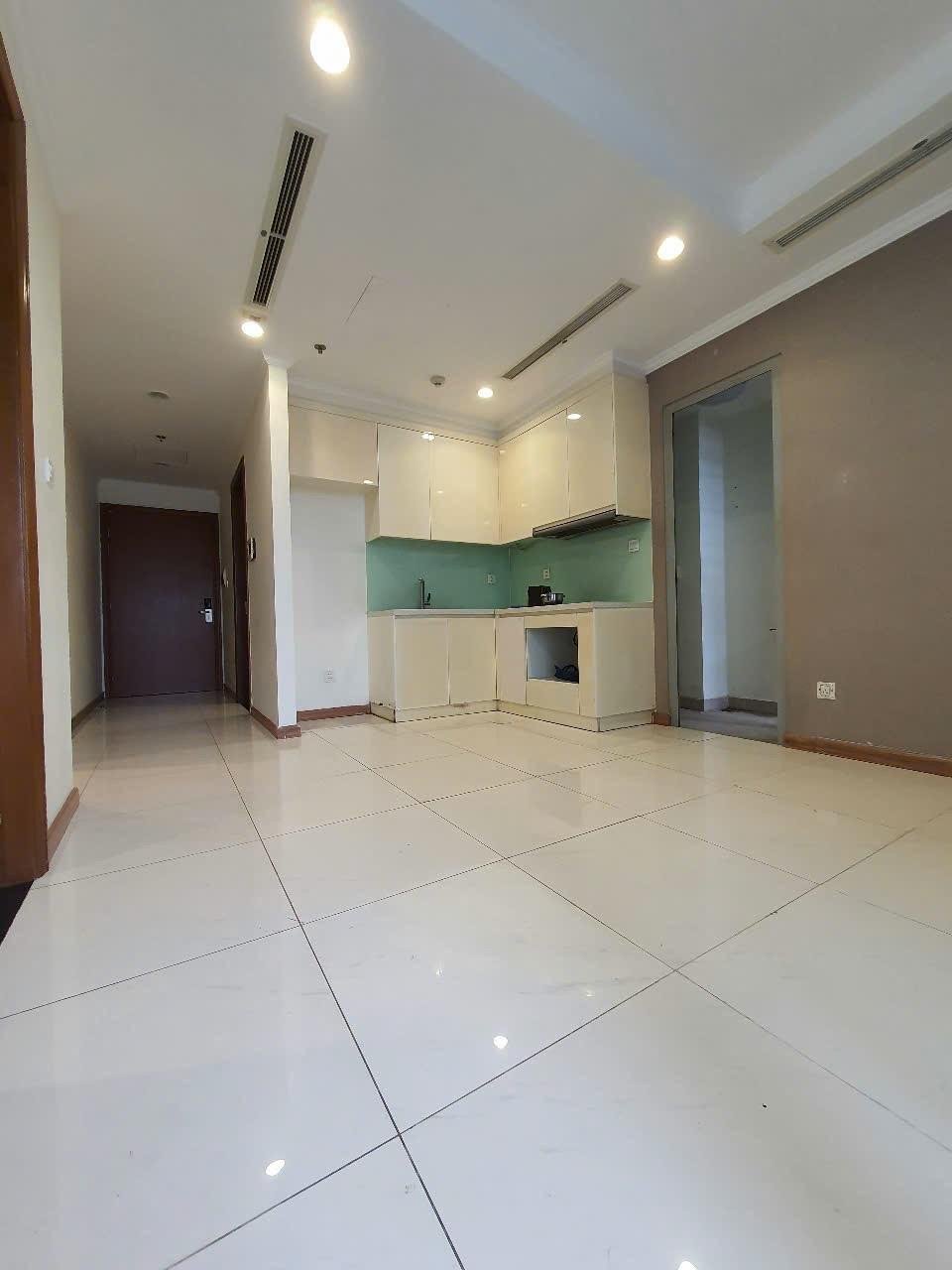 Vinhomes Central Park - 2 Bedrooms