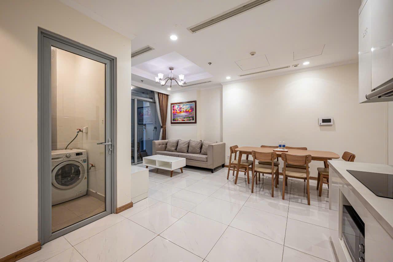Vinhomes Central Park - 2 Bedrooms