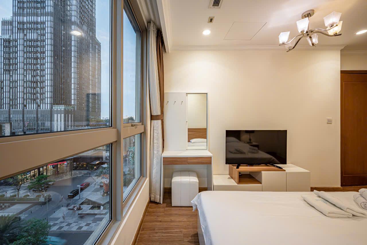 Vinhomes Central Park - 2 Bedrooms