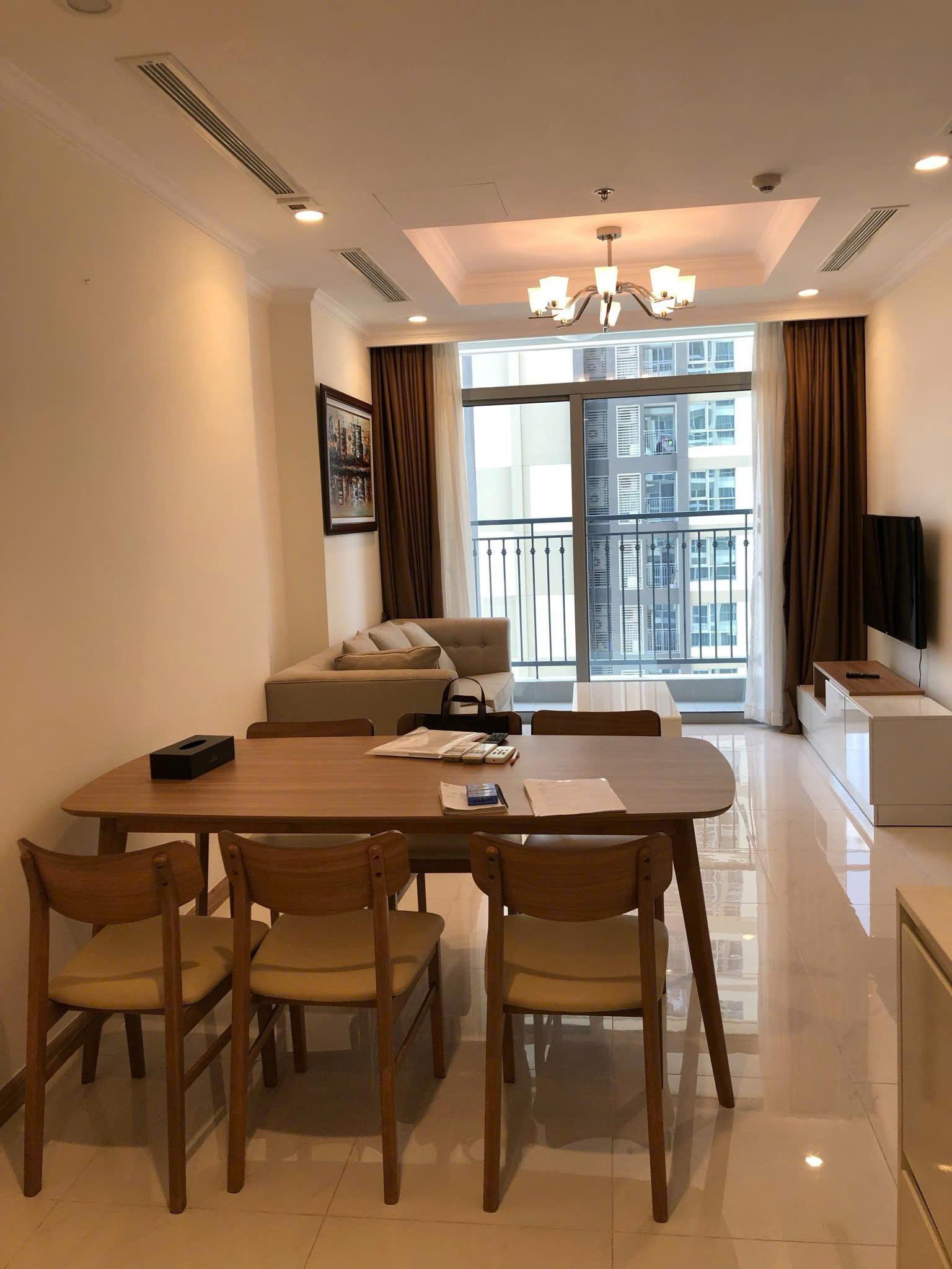 Vinhomes Central Park - 2 Bedrooms