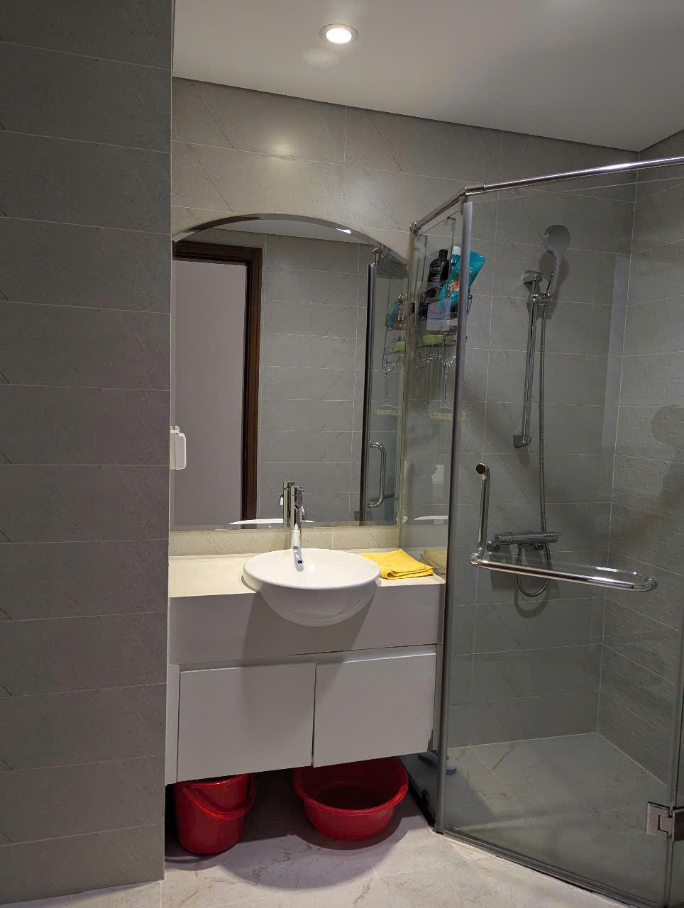 Vinhomes Central Park - 2 Bedrooms Plus
