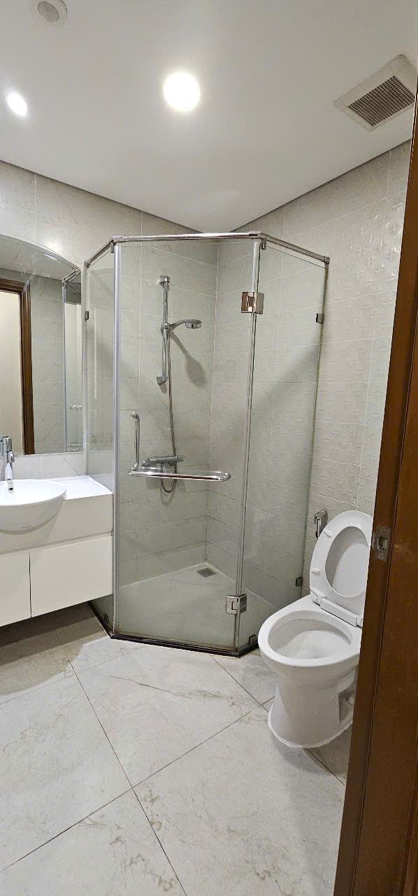 Vinhomes Central Park - 2 Bedrooms