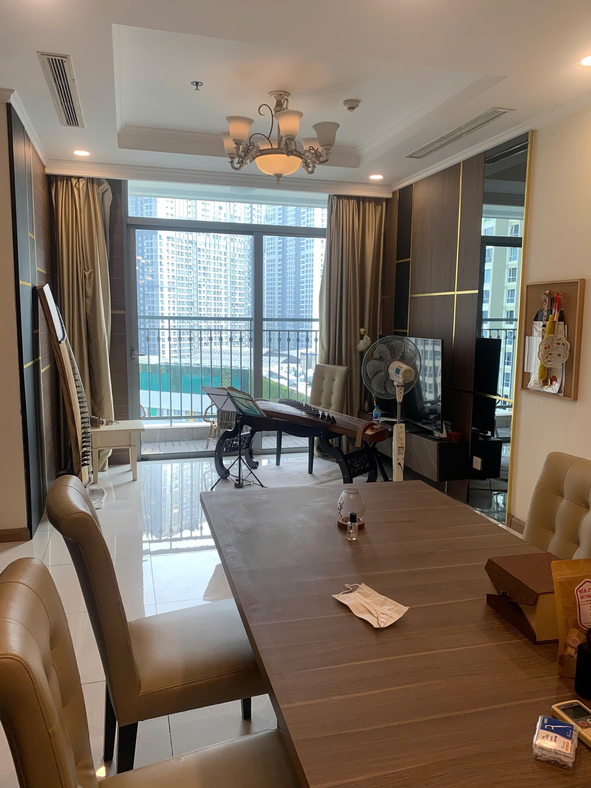 Vinhomes Central Park - 3 Bedrooms