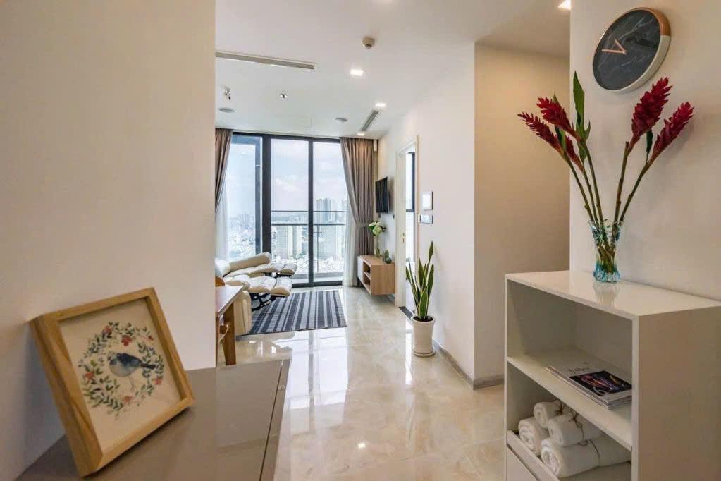 Vinhome Golden River - 2 Bedrooms