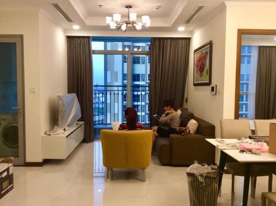 Vinhomes Central Park - 2 Bedrooms