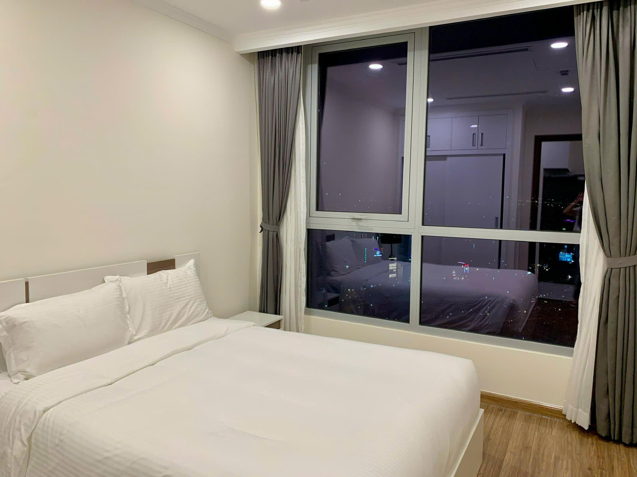 Vinhomes Central Park - 2 Bedrooms